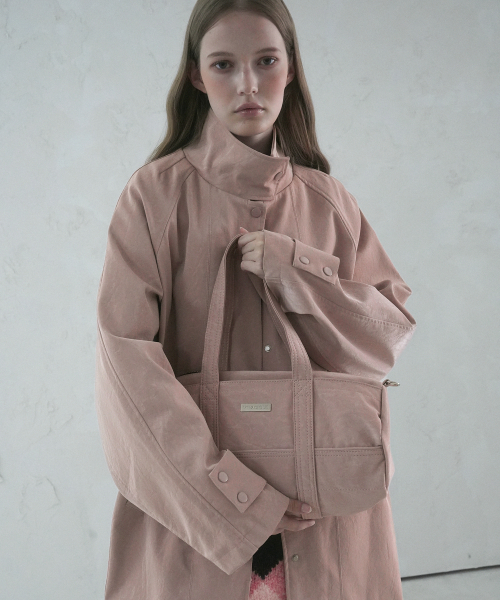 Vivacious（ビバシャス）の「Lesse Boston Bag - 10COL（ボストンバッグ・レディース・アイボリー/クリアブラック/ブラックミックス/ベビーピンク/ライトブラック/アッシュブラウン/シルバー/ブラック/ライトブルー/ライトグレー・FREE）」の14枚目の写真