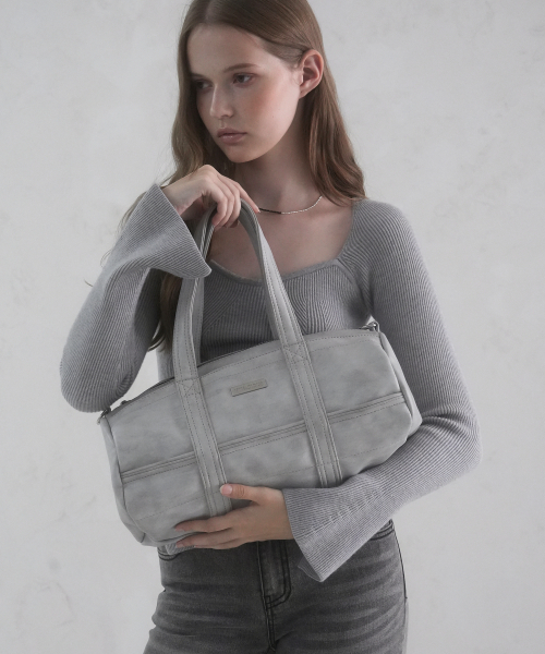 Vivacious（ビバシャス）の「Lesse Boston Bag - 10COL（ボストンバッグ・レディース・アイボリー/クリアブラック/ブラックミックス/ベビーピンク/ライトブラック/アッシュブラウン/シルバー/ブラック/ライトブルー/ライトグレー・FREE）」の19枚目の写真