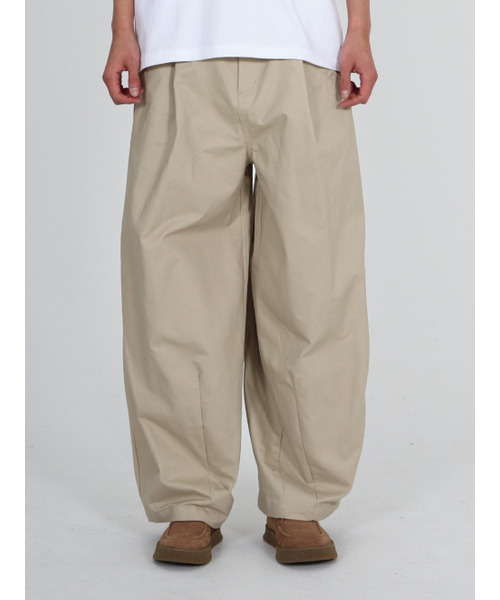 BUTTON SEOUL(ボタンソウル)の「ピンタックワイドバルーンチノパンツ(ベージュ)(その他パンツ・レディース・その他・X-LARGE/MEDIUM)」の6枚目の写真