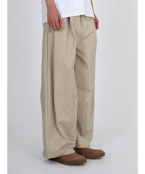 BUTTON SEOUL(ボタンソウル)の「ピンタックワイドバルーンチノパンツ(ベージュ)(その他パンツ・レディース・その他・X-LARGE/MEDIUM)」の7枚目の写真