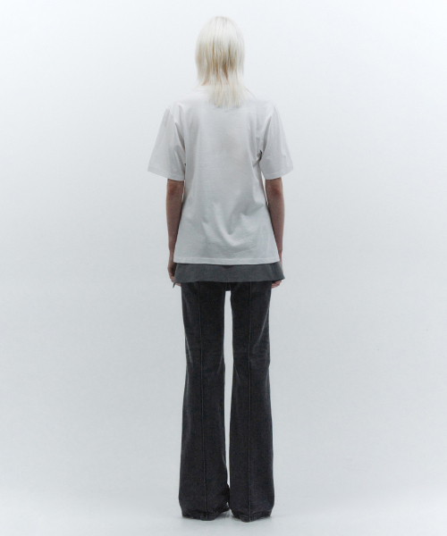 INSILENCE WOMEN(インサイレンスウーマン)の「OGロゴTシャツホワイト(Tシャツ/カットソー・レディース・その他・SMALL/MEDIUM)」の4枚目の写真