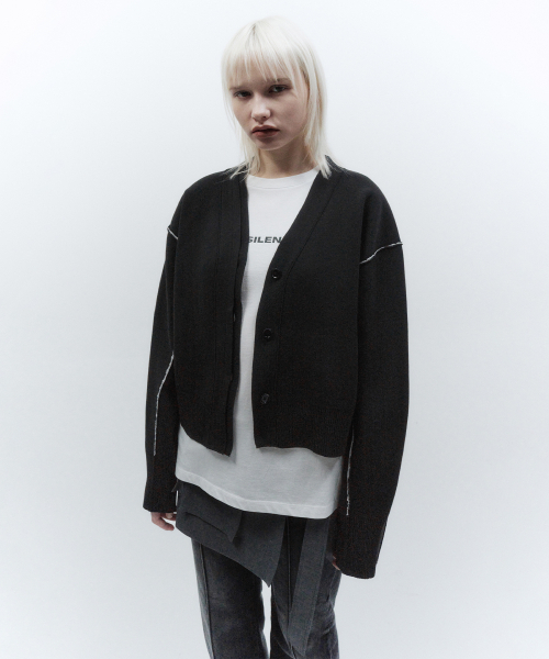 INSILENCE WOMEN(インサイレンスウーマン)の「OGロゴTシャツホワイト(Tシャツ/カットソー・レディース・その他・SMALL/MEDIUM)」の5枚目の写真