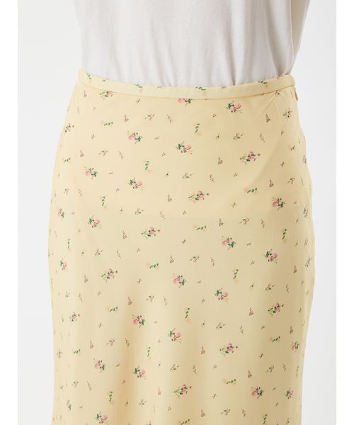 Mila Owen（ミラオーウェン）の「小花柄プリントナロースカート（スカート・レディース・イエロー/ミント/ブラウン・1/0）」の8枚目の写真