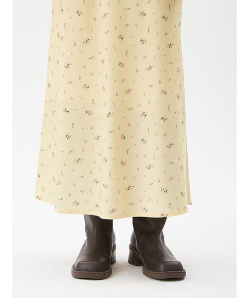 Mila Owen（ミラオーウェン）の「小花柄プリントナロースカート（スカート・レディース・イエロー/ミント/ブラウン・1/0）」の9枚目の写真