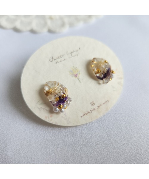 tone(トーン)の「【Sweetlupine】【Sweetlupine】小さな宝石【パープル】小ぶり フラワー カスミ草 レジン ♡ チタンピアス(MA)(ピアス(両耳用)・レディース・パープル・FREE)」の4枚目の写真