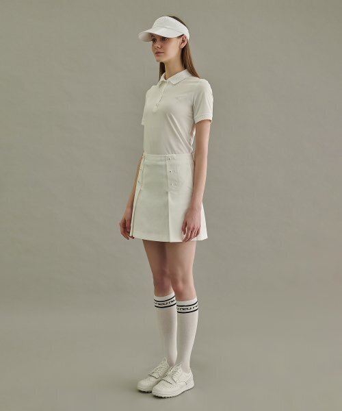 NEU GOLF（エヌイーユーゴルフ）の「ウェーブカラーTシャツ - ホワイト（ポロシャツ・レディース・その他・LARGE/MEDIUM/SMALL）」の7枚目の写真