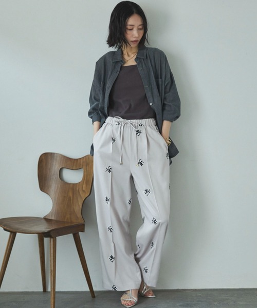 Doux archives（ドゥアルシーヴ）の「２ＷＡＹシアーデニムシャツ（シャツ/ブラウス・レディース・ブルー/チャコールグレー/サックスブルー・FREE）」の5枚目の写真