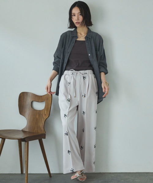 Doux archives（ドゥアルシーヴ）の「２ＷＡＹシアーデニムシャツ（シャツ/ブラウス・レディース・ブルー/チャコールグレー/サックスブルー・FREE）」の6枚目の写真