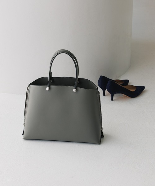 ROPE'（ロペ）の「【E'POR】Y BAG Medium/通勤・軽量・26SS（トートバッグ・レディース・キナリ/ブラック/グレー/ダークグリーン/ダークブラウン・FREE）」の3枚目の写真