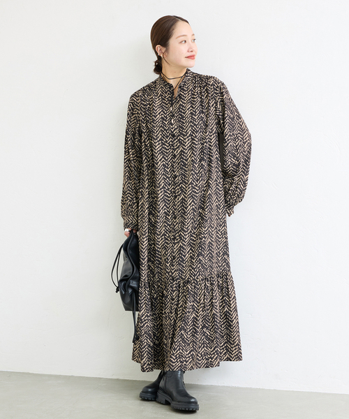 JOURNAL STANDARD（ジャーナルスタンダード）の「《WEB限定追加》ランダムヘリンボーンプリントワンピース（ワンピース・レディース・ブラック・FREE）」の6枚目の写真