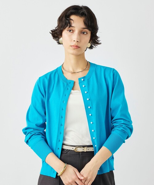 NOLLEY’S(ノーリーズ)の「《手洗い可能》コットンテックスクルーネックカーディガン(カーディガン/ボレロ・レディース・アイボリー/ブルー/キャメル/グリーン/ネイビー/レッド・38/36)」の5枚目の写真