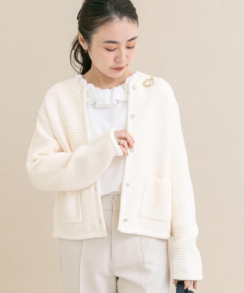 URBAN RESEARCH ROSSO WOMEN（アーバンリサーチ　ロッソ）の「『WEB/一部店舗限定』ツイードノーカラーニットジャケット（ノーカラージャケット・レディース・ネイビー/オフホワイト・FREE）」の4枚目の写真