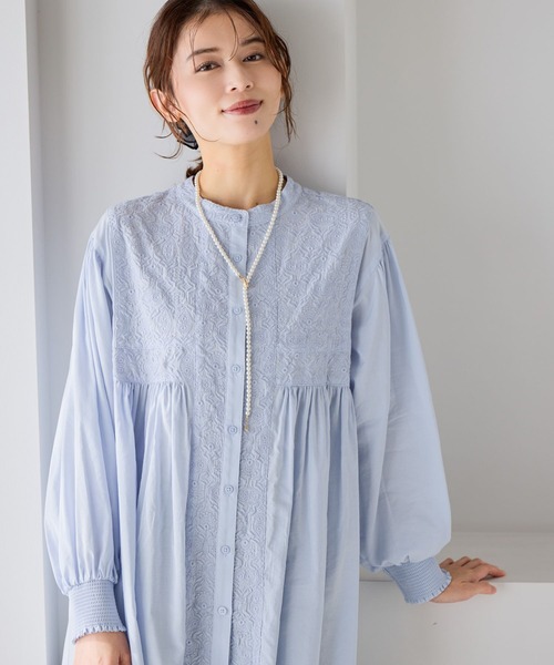 ダブルフロントやわらか刺繍ブラウス《オケージョン2026SS》（シャツ