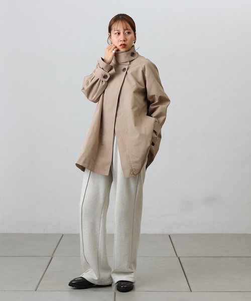 COLONY 2139(コロニートゥーワンスリーナイン)の「スタンドAラインコート(その他アウター・レディース・ブラック/ベージュ・FREE)」の5枚目の写真