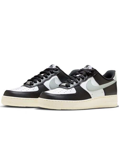 NIKE(ナイキ)の「ナイキ エア フォース 1 '07 シューズ / Nike Air Force 1 '07 Shoes FQ6848-101 White(スニーカー・メンズ・ホワイト・30/29.5/29/28.5/28/27.5/26/25/24.5/24/27/26.5/25.5)」の5枚目の写真
