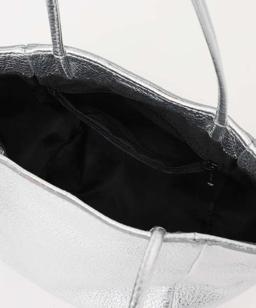 FRAMeWORK（フレームワーク）の「AULENTTI /オウレンティ LONG HANDLE トート（シルバー）（トートバッグ・レディース・シルバー・FREE）」の12枚目の写真