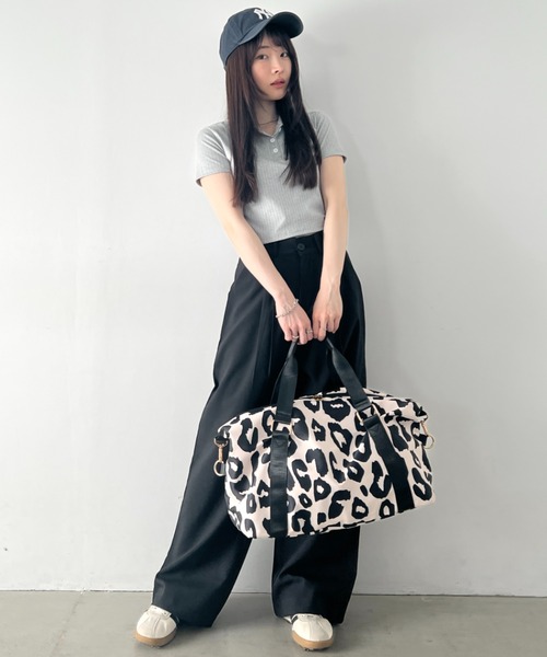 wears(ウェアーズ)の「レオパード 大容量 トラベルバッグ ボストンバッグ(ボストンバッグ・レディース・ピンク/ブラック・FREE)」の12枚目の写真
