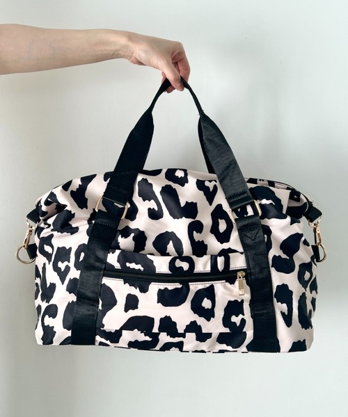 wears(ウェアーズ)の「レオパード 大容量 トラベルバッグ ボストンバッグ(ボストンバッグ・レディース・ピンク/ブラック・FREE)」の13枚目の写真