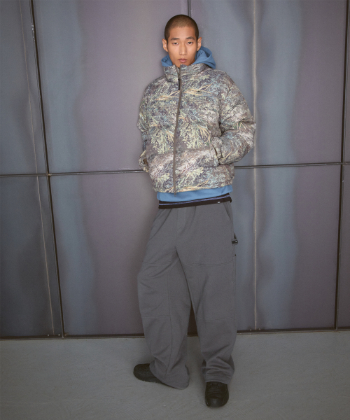 LMCの「OG CARPENTER SWEAT PANTS heather gray(その他パンツ・レディース・その他・S/M/L)」の2枚目の写真