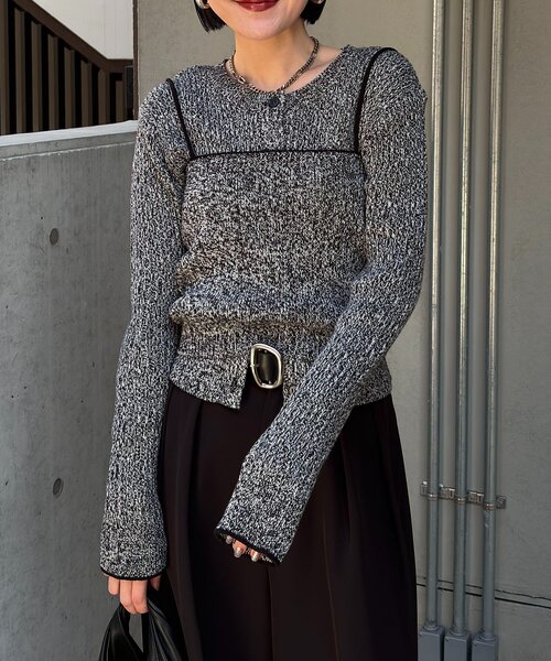 CAPRICIEUX LE'MAGE（カプリシューレマージュ）の「メランジキャミSETカーディガン（カーディガン/ボレロ・レディース・グレイッシュベージュ/ブラック/ベージュ・FREE）」の2枚目の写真