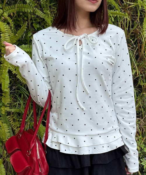 Nia(ニア)の「Nia(ニア)/リボン付きドット柄フリルトップス(Tシャツ/カットソー・レディース・グレー/ホワイト・MEDIUM/SMALL)」の11枚目の写真