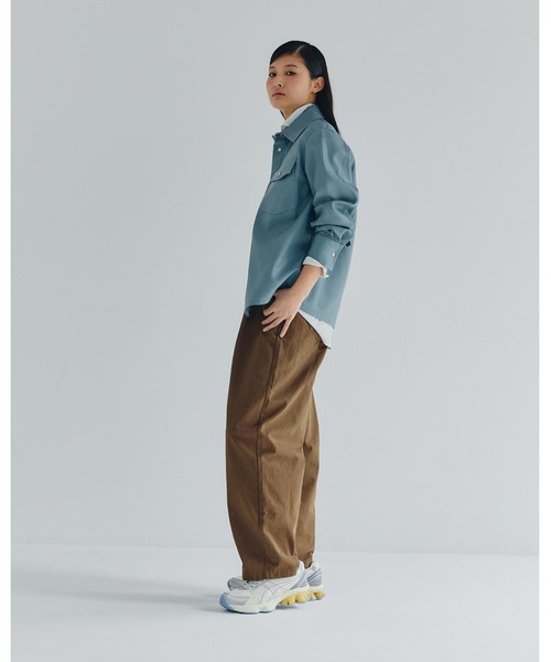 ASICS(アシックス)の「GEL-KINETIC FLUENT / ゲルキネティック フルーエント(スニーカー・メンズ・ホワイト×シルバー・26/27/29/25.5/24/29.5/24.5/25/26.5/23/28/27.5/28.5/23.5)」の17枚目の写真