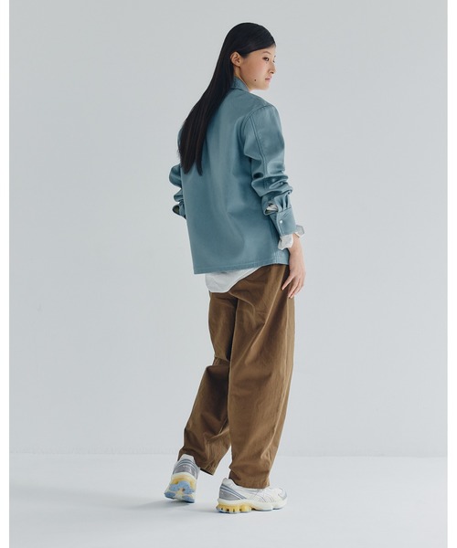 ASICS(アシックス)の「GEL-KINETIC FLUENT / ゲルキネティック フルーエント(スニーカー・メンズ・ホワイト×シルバー・26/27/29/25.5/24/29.5/24.5/25/26.5/23/28/27.5/28.5/23.5)」の19枚目の写真