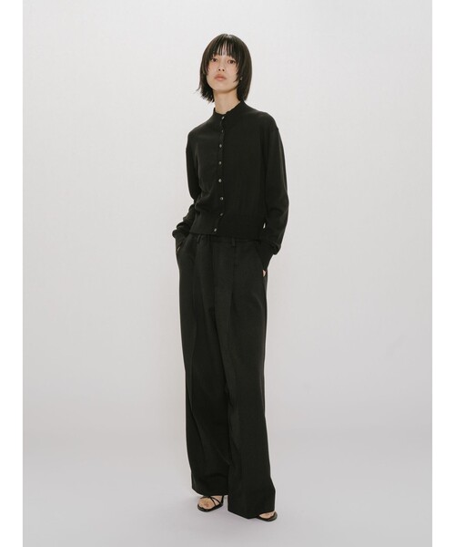 MIDIUMISOLID(ミディウミソリッド)の「MIDIUMISOLID for Ladies ハイネックショートカーディガン(カーディガン/ボレロ・レディース・ブラック/ベージュ/レッド・FREE)」の17枚目の写真
