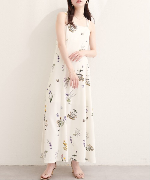 natural couture（ナチュラルクチュール）の「カットジョーゼットキャミワンピース（ワンピース・レディース・チェック/グレー/ブラック/グレイッシュベージュ/ドット/その他2/その他3/その他1/その他4・FREE）」の4枚目の写真