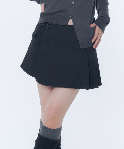 Miseki SEOUL(ミセキソウル)の「Omoi pleats wrap skirt BLACK(スカート・レディース・その他・1/2)」の1枚目の写真