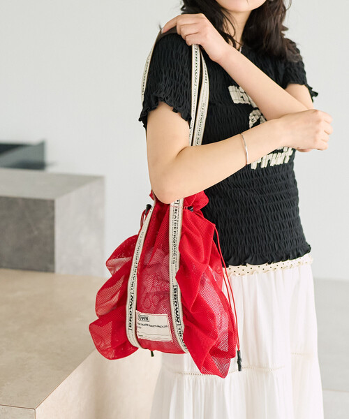 FREAK'S STORE（フリークスストア）の「BROWN THEATRE PRODUCTS × FREAK'S STORE/ブラウン シアタープロダクツ 別注 メッシュフリルシューズバッグ/シアー トートバッグ（トートバッグ・レディース・ナチュラル/グレー/ブルー/ブラック/レッド・ONE SIZE）」の13枚目の写真