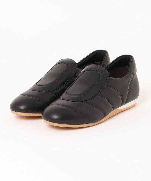 tsumori chisato WALK(ツモリチサトウォーク)の「フラップスリッポンスニーカー(スニーカー・レディース・アイボリー/ブラック/マルチ・23.5cm/23.0cm/24.5cm/22.5cm/24.0cm)」の1枚目の写真
