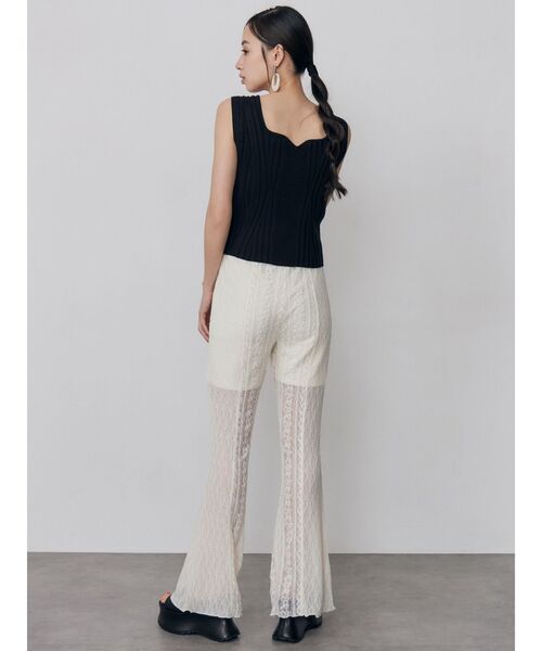 MURUA(ムルーア)の「スクエアキーネックリブニットタンク 夏服(タンクトップ・レディース・ブラック/ホワイト/オレンジ/ブルー・FREE)」の21枚目の写真