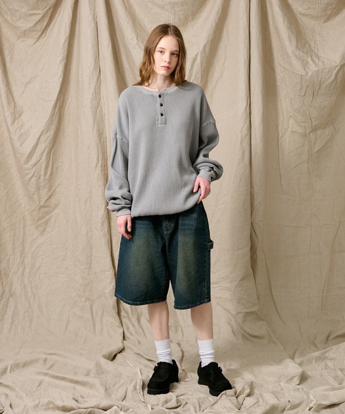 WETTEMPT（ウィテンプト）の「HENRY NECK PIGMENT WAFFLE LONG TEE / ヘンリーネックピグメントワッフルロンT（Tシャツ/カットソー・メンズ・グレー/チャコールグレー/ブラック/カーキ・SMALL/MEDIUM/LARGE）」の5枚目の写真
