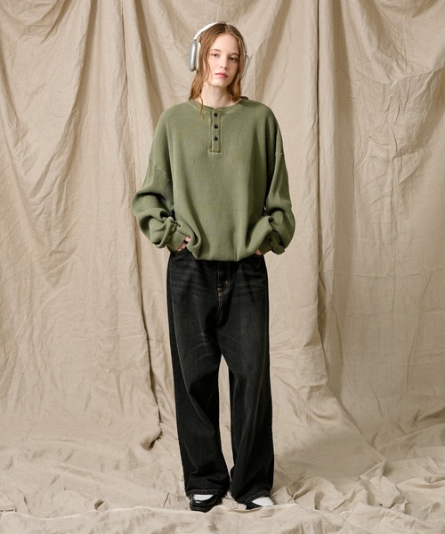 WETTEMPT（ウィテンプト）の「HENRY NECK PIGMENT WAFFLE LONG TEE / ヘンリーネックピグメントワッフルロンT（Tシャツ/カットソー・メンズ・グレー/チャコールグレー/ブラック/カーキ・SMALL/MEDIUM/LARGE）」の19枚目の写真