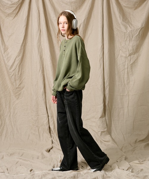 WETTEMPT（ウィテンプト）の「HENRY NECK PIGMENT WAFFLE LONG TEE / ヘンリーネックピグメントワッフルロンT（Tシャツ/カットソー・メンズ・グレー/チャコールグレー/ブラック/カーキ・SMALL/MEDIUM/LARGE）」の21枚目の写真