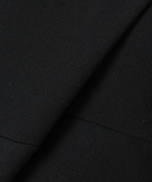 VERMEIL par iena（ヴェルメイユパーイエナ）の「ペプラムダンボールプルオーバー（ニット/セーター・レディース・ネイビー/ブラック・FREE）」の17枚目の写真
