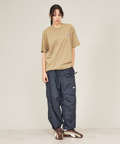 THE NORTH FACE（ザノースフェイス）の「【THE NORTH FACE / ザ・ノース・フェイス】WIND PANTS / NB32650 / チムニー / ウインドパンツ / ユニセックス（その他パンツ・メンズ・グレー/ブラック・XL/L/M）」の4枚目の写真
