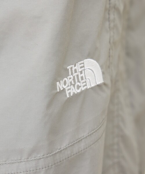 THE NORTH FACE（ザノースフェイス）の「【THE NORTH FACE / ザ・ノース・フェイス】WIND PANTS / NB32650 / チムニー / ウインドパンツ / ユニセックス（その他パンツ・メンズ・グレー/ブラック・XL/L/M）」の16枚目の写真