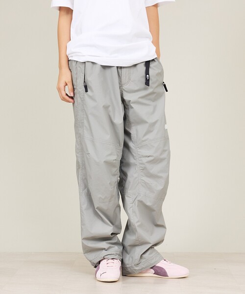 THE NORTH FACE（ザノースフェイス）の「【THE NORTH FACE / ザ・ノース・フェイス】WIND PANTS / NB32650 / チムニー / ウインドパンツ / ユニセックス（その他パンツ・メンズ・グレー/ブラック・XL/L/M）」の21枚目の写真
