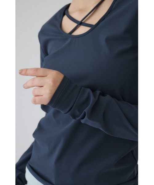 RIM.ARK(リムアーク)の「Cross strap skin tops クロス ストラップ スキン トップス(Tシャツ/カットソー・レディース・グレー/ライトグレー/ブラック・FREE)」の19枚目の写真