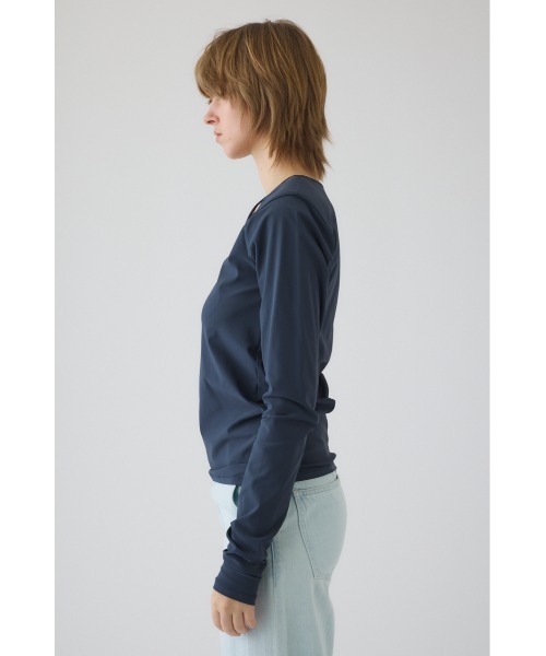 RIM.ARK(リムアーク)の「Cross strap skin tops クロス ストラップ スキン トップス(Tシャツ/カットソー・レディース・グレー/ライトグレー/ブラック・FREE)」の14枚目の写真