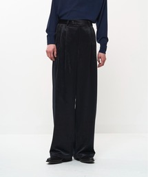 Juha | SOFT VELOUR WIDE PANTS(スラックス)