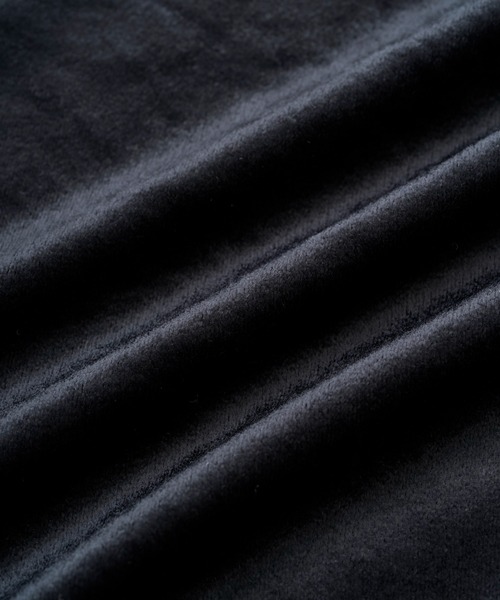 Juha（ユハ）の「SOFT VELOUR WIDE PANTS（スラックス・メンズ・レッド/ブラック・4/3/2）」の12枚目の写真