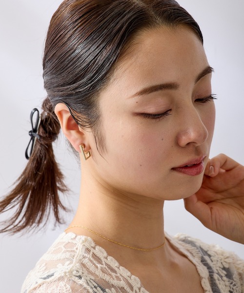 CALIN STANDARD(カリンスタンダード)の「◆金属アレルギー対応◆◆made in japan◆【痛くない】【落ちにくい】【ストレスフリーな着け心地】ロングスクエア グランループフィットイヤリング(イヤリング・レディース・シルバー/ゴールド・FREE)」の13枚目の写真