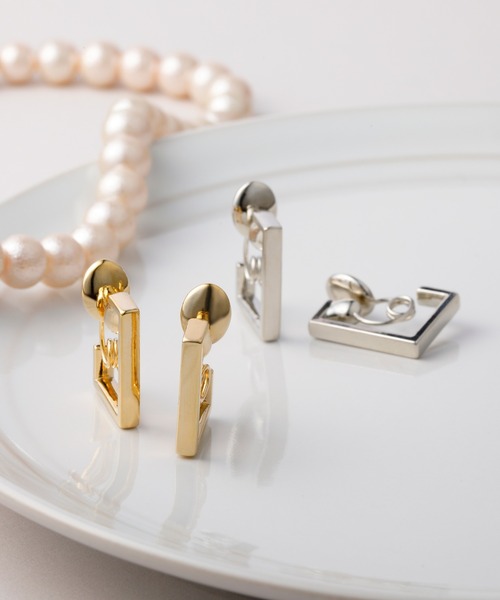 CALIN STANDARD(カリンスタンダード)の「◆金属アレルギー対応◆◆made in japan◆【痛くない】【落ちにくい】【ストレスフリーな着け心地】ロングスクエア グランループフィットイヤリング(イヤリング・レディース・シルバー/ゴールド・FREE)」の19枚目の写真