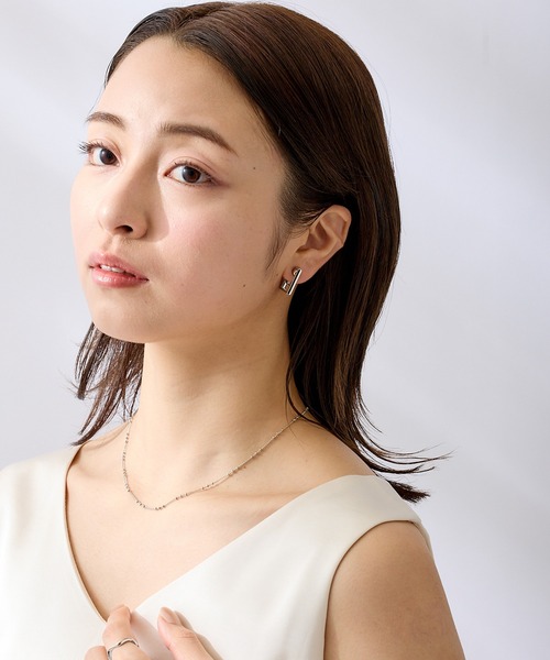 CALIN STANDARD(カリンスタンダード)の「◆金属アレルギー対応◆◆made in japan◆【痛くない】【落ちにくい】【ストレスフリーな着け心地】ロングスクエア グランループフィットイヤリング(イヤリング・レディース・シルバー/ゴールド・FREE)」の12枚目の写真