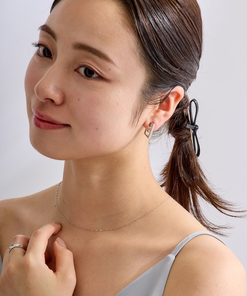 CALIN STANDARD(カリンスタンダード)の「◆金属アレルギー対応◆◆made in japan◆【痛くない】【落ちにくい】【ストレスフリーな着け心地】ロングスクエア グランループフィットイヤリング(イヤリング・レディース・シルバー/ゴールド・FREE)」の6枚目の写真