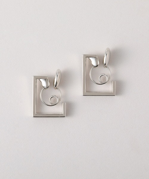 CALIN STANDARD(カリンスタンダード)の「◆金属アレルギー対応◆◆made in japan◆【痛くない】【落ちにくい】【ストレスフリーな着け心地】ロングスクエア グランループフィットイヤリング(イヤリング・レディース・シルバー/ゴールド・FREE)」の16枚目の写真
