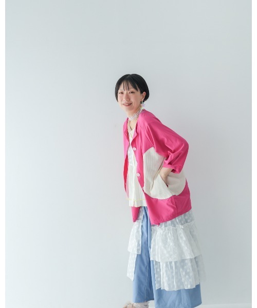 unica(ユニカ)の「サマーニットサークルポケットカーディガン laides(カーディガン/ボレロ・レディース・ブラック/ピンク・F)」の5枚目の写真